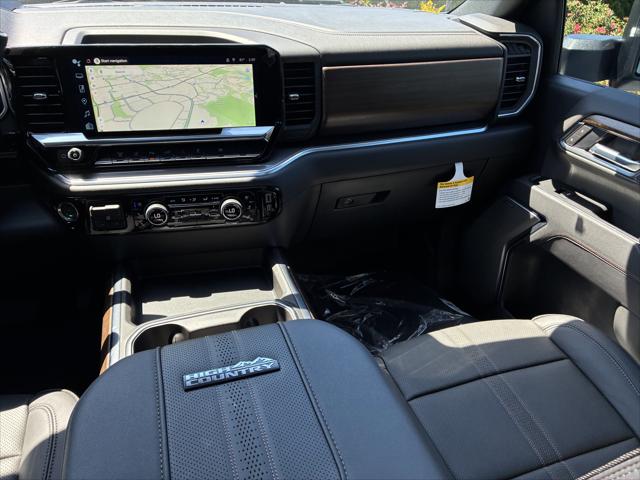 2026 Chevrolet Silverado 3500HD Crew Cab, Long Bed, High Country Dual Rear Wheel, RWD
