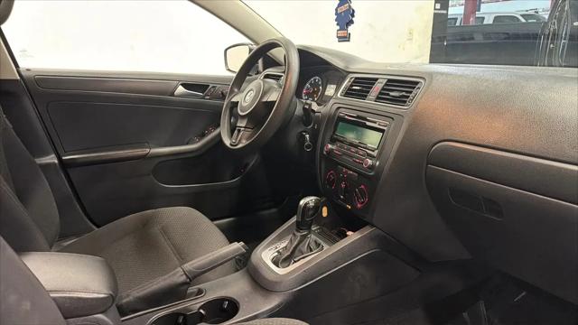 2014 Volkswagen Jetta 2.0L S