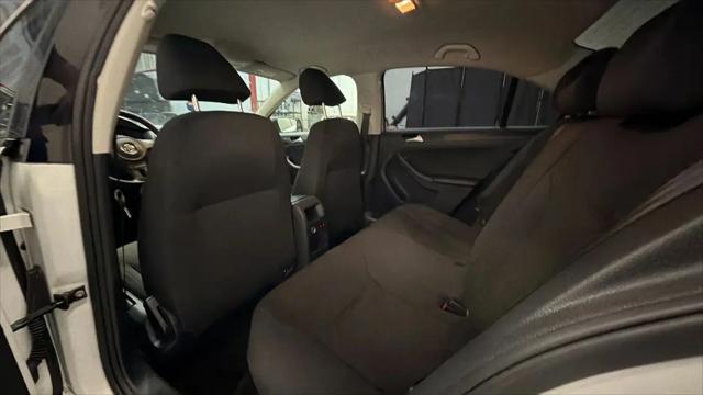 2014 Volkswagen Jetta 2.0L S