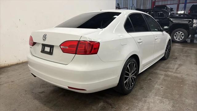2014 Volkswagen Jetta 2.0L S