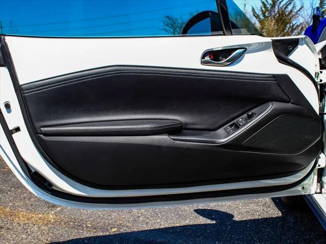 2024 Mazda MX-5 Club