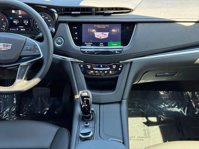 2026 Cadillac XT5 Premium Luxury FWD