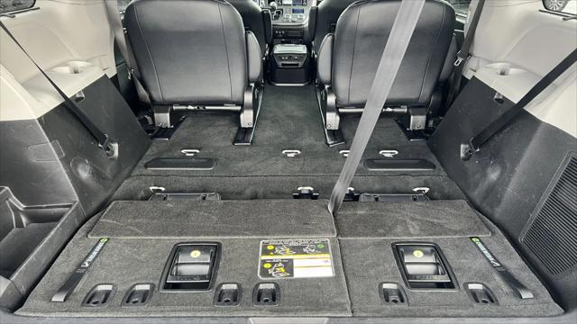 2019 Toyota Sienna SE 7 Passenger