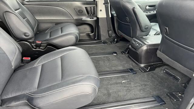 2019 Toyota Sienna SE 7 Passenger