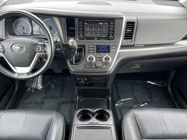 2019 Toyota Sienna SE 7 Passenger