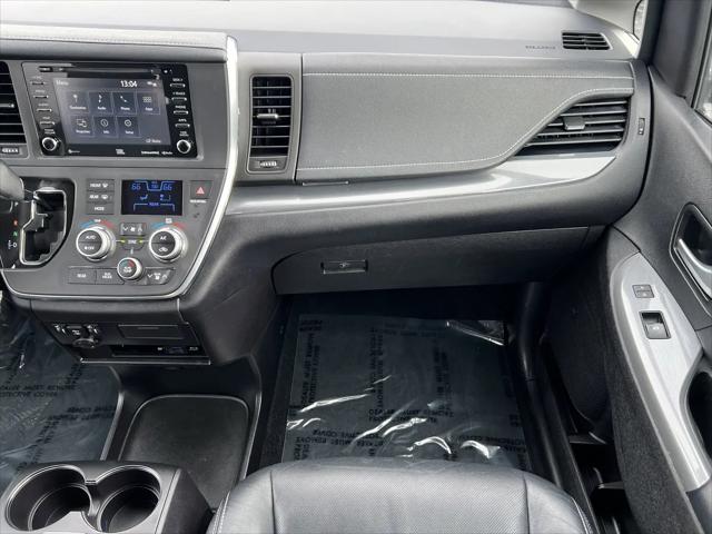 2019 Toyota Sienna SE 7 Passenger
