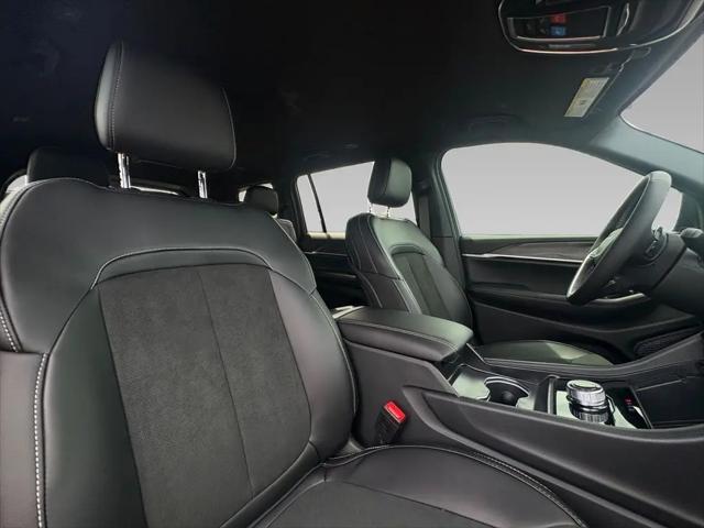 2026 Jeep Grand Cherokee L Altitude 4x2