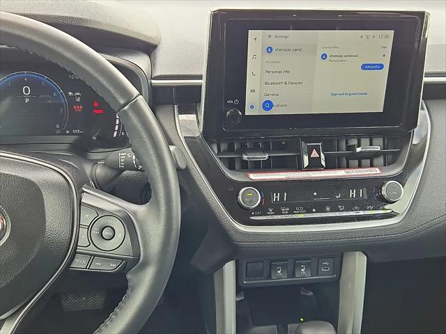 2024 Toyota Corolla Cross XLE