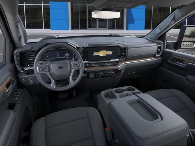 2026 Chevrolet Silverado 2500HD Crew Cab, Standard Bed, LT, 4WD