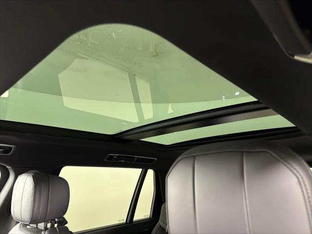 2026 Land Rover Range Rover P530 SE 7 Seat