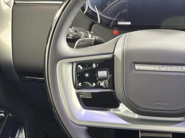 2026 Land Rover Range Rover P530 SE 7 Seat
