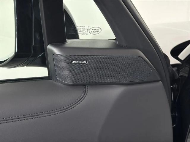 2026 Land Rover Range Rover P530 SE 7 Seat