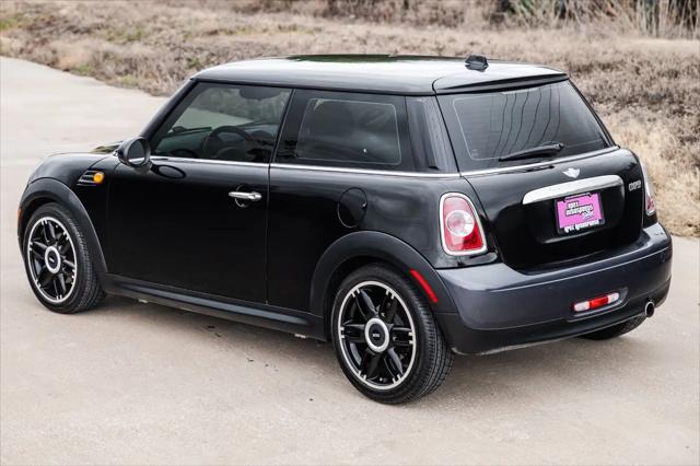 2011 MINI Cooper Cooper