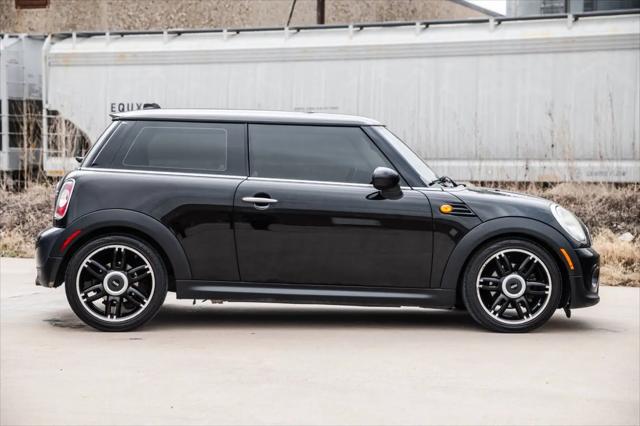 2011 MINI Cooper Cooper