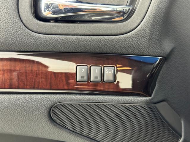 2012 INFINITI G37 Base w/ Premium & Navigation Package