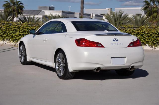2012 INFINITI G37 Base w/ Premium & Navigation Package