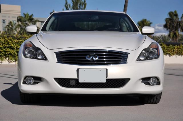 2012 INFINITI G37 Base w/ Premium & Navigation Package