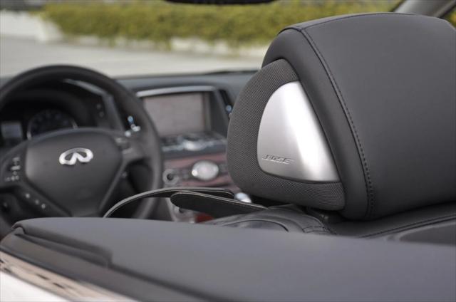 2012 INFINITI G37 Base w/ Premium & Navigation Package