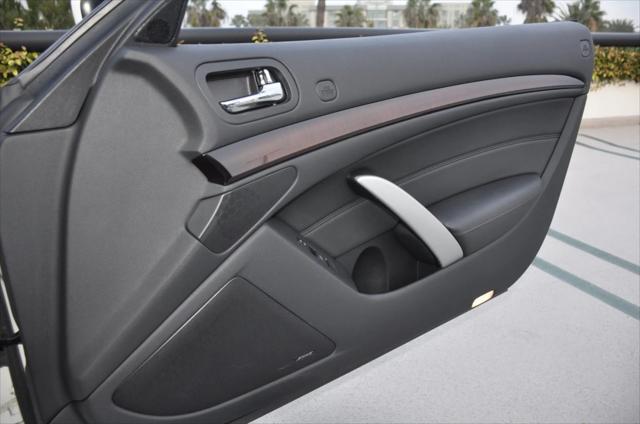 2012 INFINITI G37 Base w/ Premium & Navigation Package