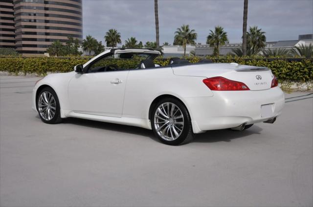 2012 INFINITI G37 Base w/ Premium & Navigation Package