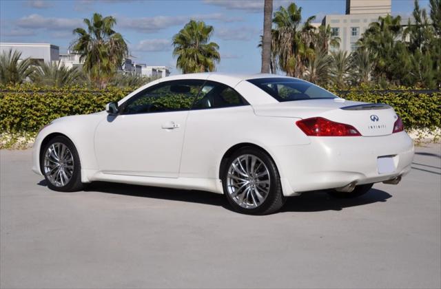 2012 INFINITI G37 Base w/ Premium & Navigation Package