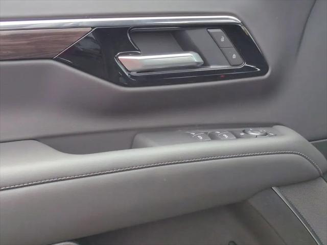 2026 Chevrolet Suburban LS, 4WD
