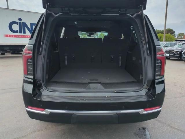 2026 Chevrolet Suburban LS, 4WD