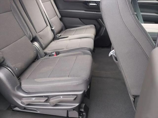 2026 Chevrolet Suburban LS, 4WD