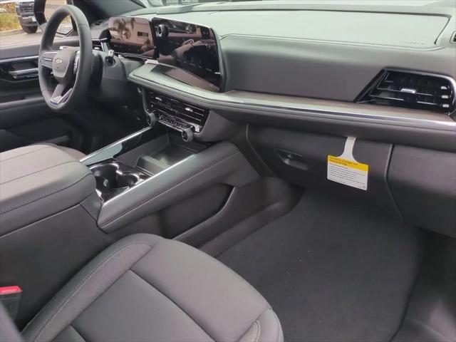 2026 Chevrolet Suburban LS, 4WD
