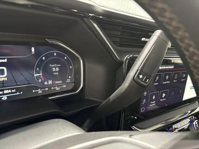 2025 GMC Sierra 2500HD 4WD Crew Cab Standard Bed AT4