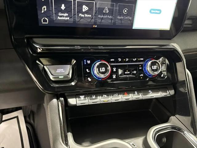 2025 GMC Sierra 2500HD 4WD Crew Cab Standard Bed AT4