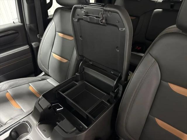 2025 GMC Sierra 2500HD 4WD Crew Cab Standard Bed AT4
