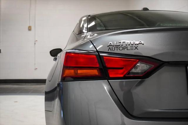 2024 Nissan Altima SR FWD