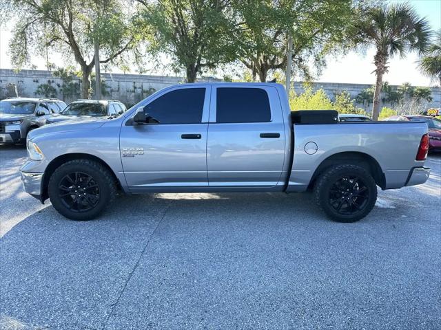 2022 Ram 1500 Classic SLT Crew Cab 4x2 5'7" Box