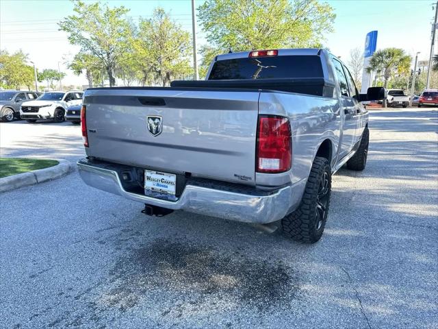2022 Ram 1500 Classic SLT Crew Cab 4x2 5'7" Box