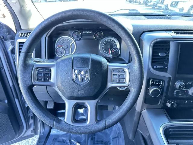 2022 Ram 1500 Classic SLT Crew Cab 4x2 5'7" Box