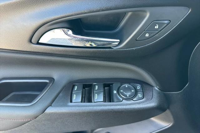 2022 Chevrolet Equinox FWD RS