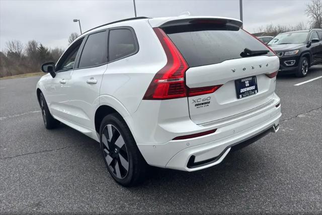 2025 Volvo XC60 Plug-In Hybrid Ultra, T8 AWD Electric/Gasoline, Dark