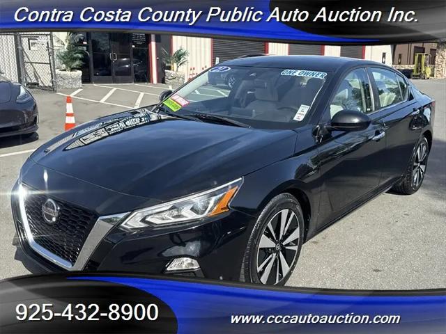 2021 Nissan Altima SV FWD for sale in Pittsburg, CA