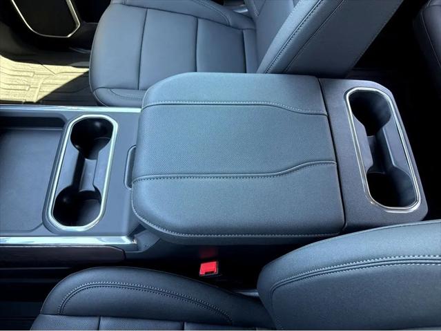 2026 GMC Sierra 2500HD Crew Cab, Standard Bed, SLT, 4WD