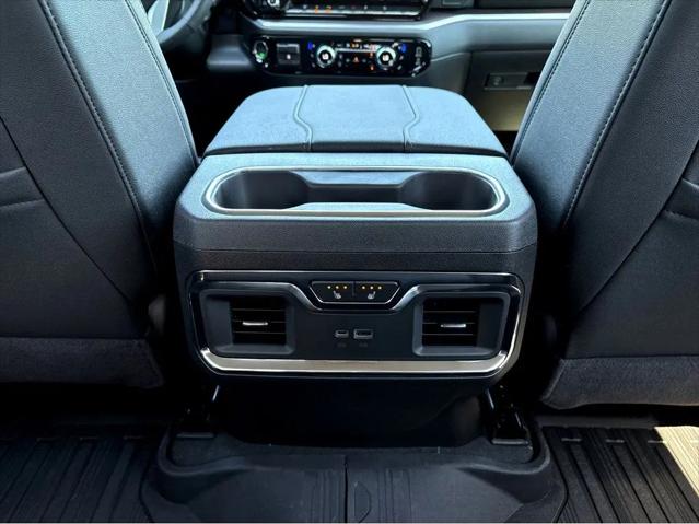 2026 GMC Sierra 2500HD Crew Cab, Standard Bed, SLT, 4WD