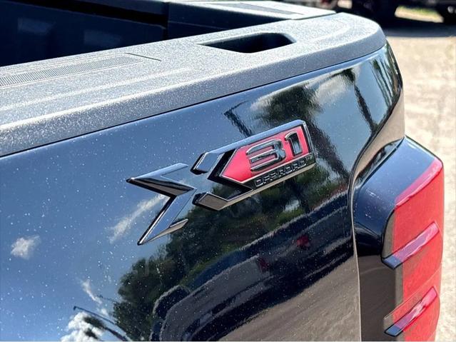 2026 GMC Sierra 2500HD Crew Cab, Standard Bed, SLT, 4WD