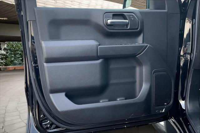2026 GMC Sierra 1500 Double Cab, Standard Bed, Pro, 4WD