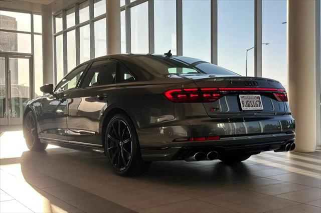 2023 Audi S8 TFSI quattro Tiptronic