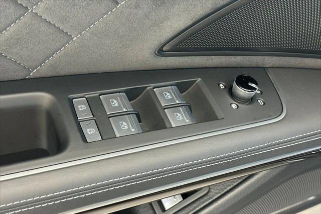 2023 Audi S8 TFSI quattro Tiptronic