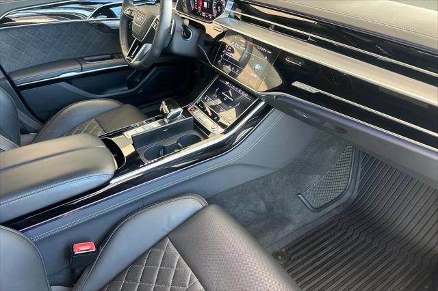 2023 Audi S8 TFSI quattro Tiptronic