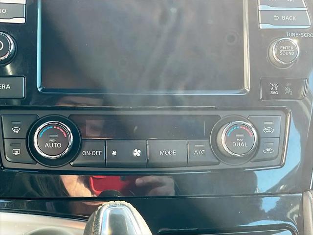 2022 Nissan Maxima SR Xtronic CVT