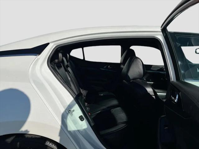 2022 Nissan Maxima SR Xtronic CVT