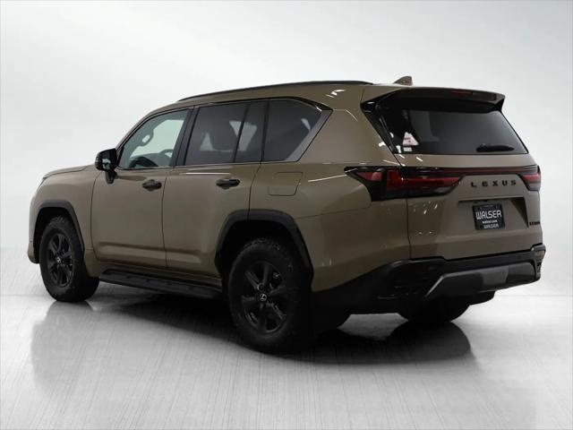 2025 Lexus LX Overtrail