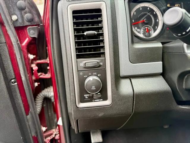 2019 Ram 1500 Classic Express Quad Cab 4x2 6'4" Box